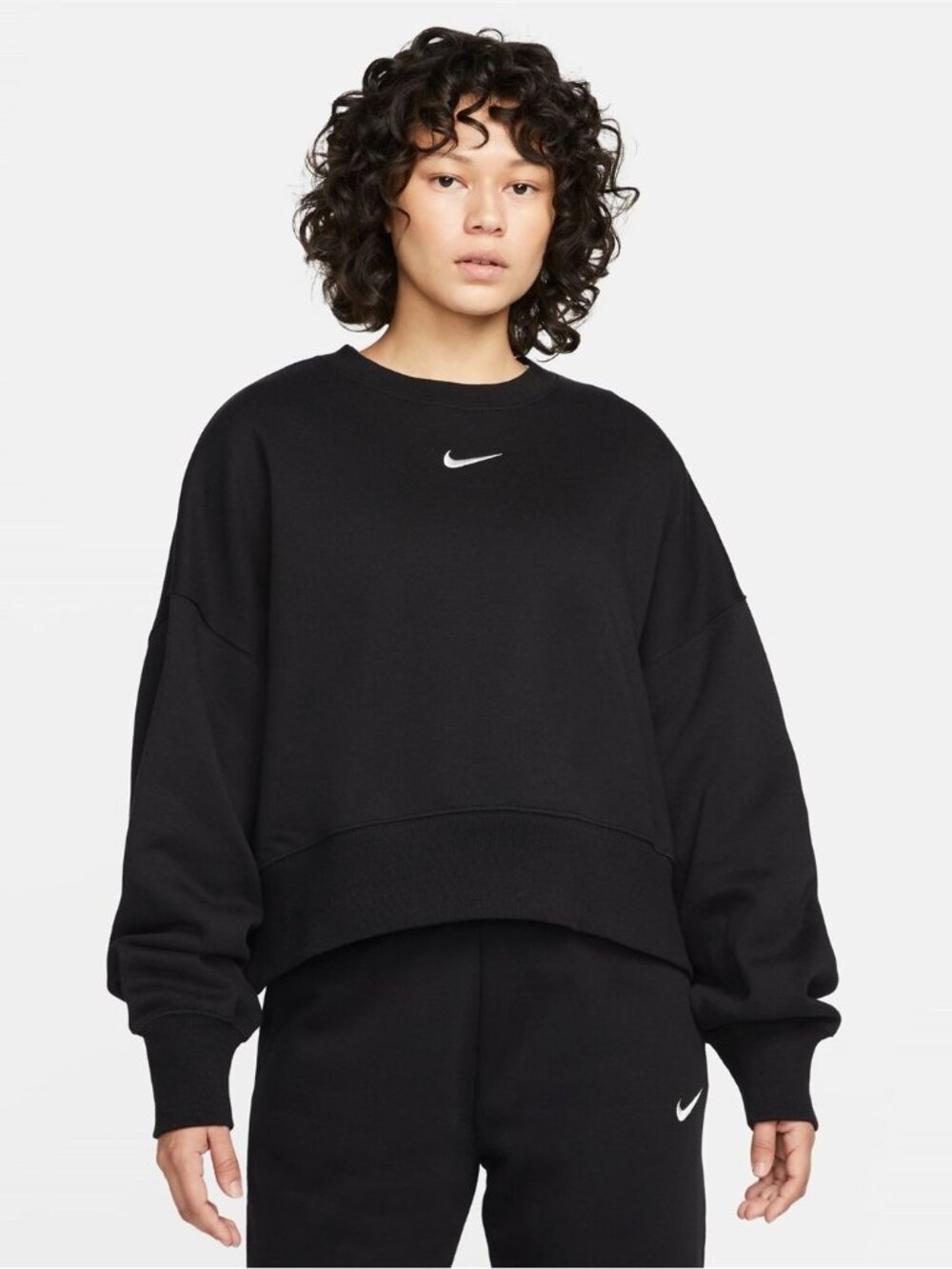 Nike Sportswear Phoenix Fleece - Women's Over-Oversized Crew-Neck Sweatshirt